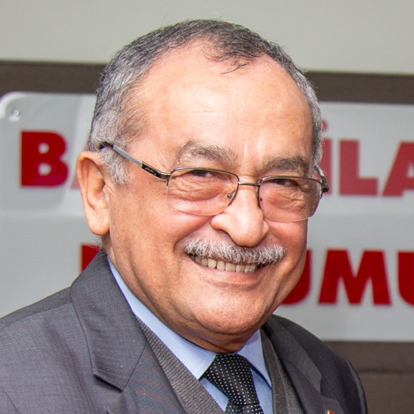 <center>Ahmet Özdemir